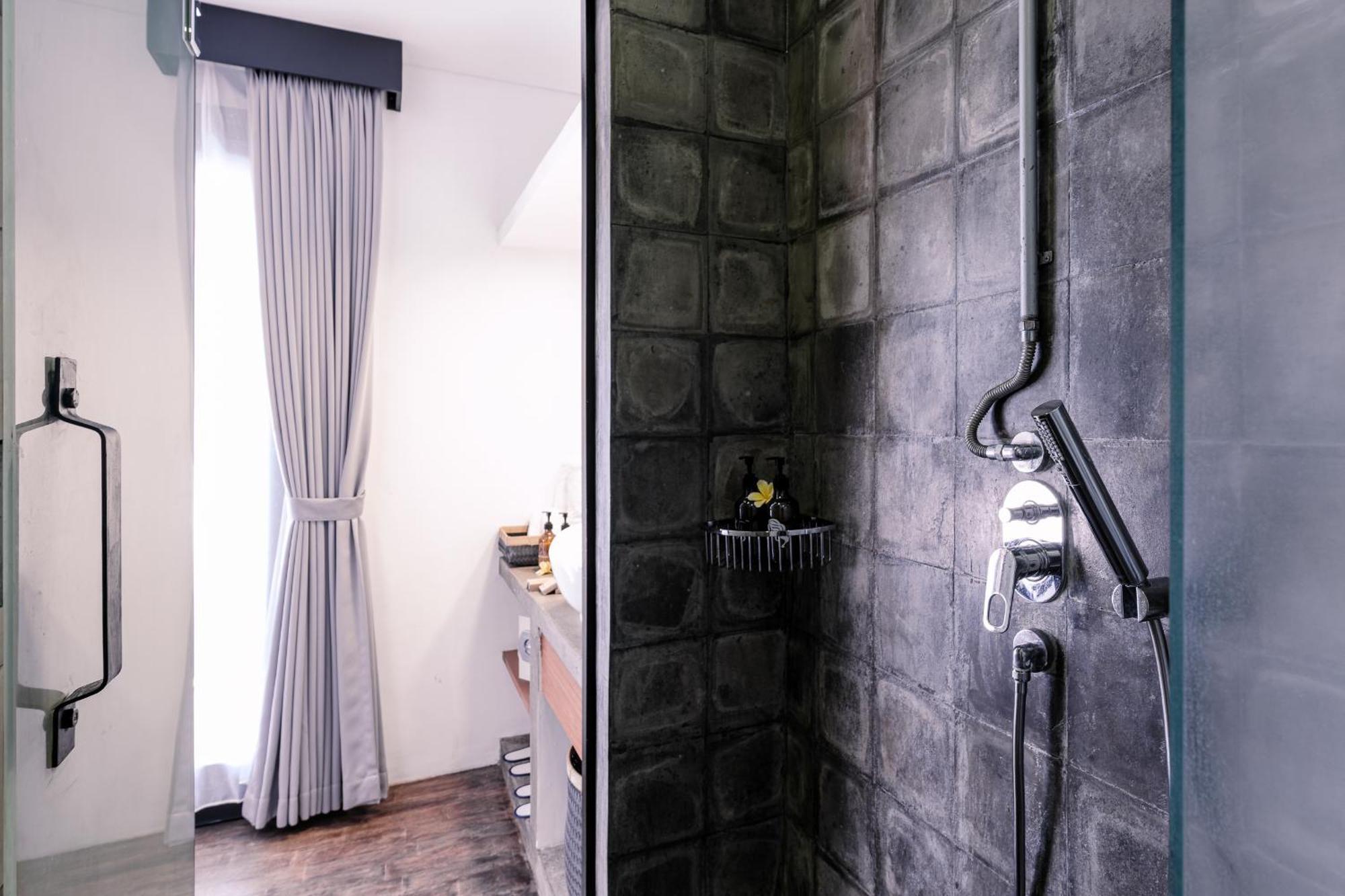 Chandi Hotel Ubud Экстерьер фото