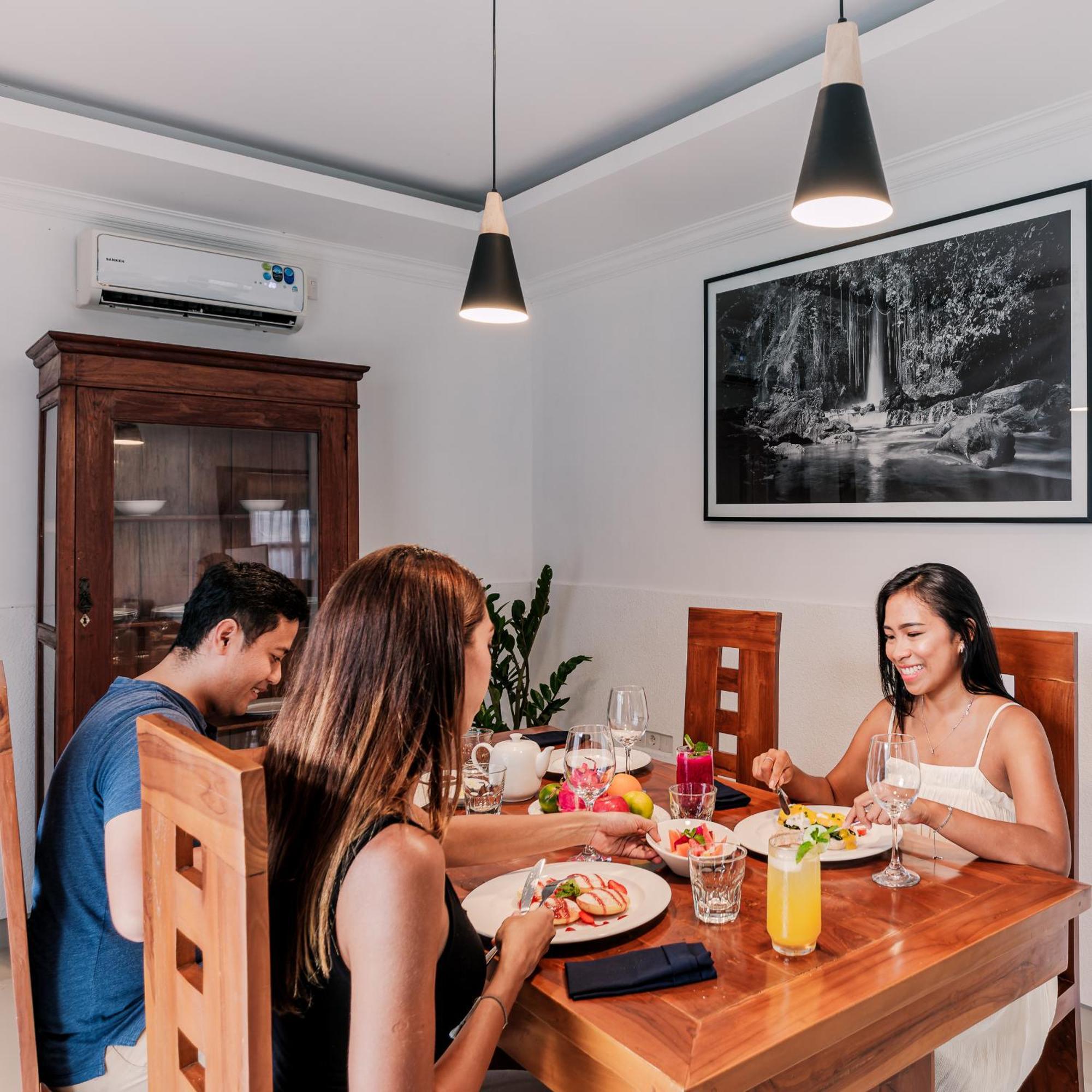 Chandi Hotel Ubud Экстерьер фото