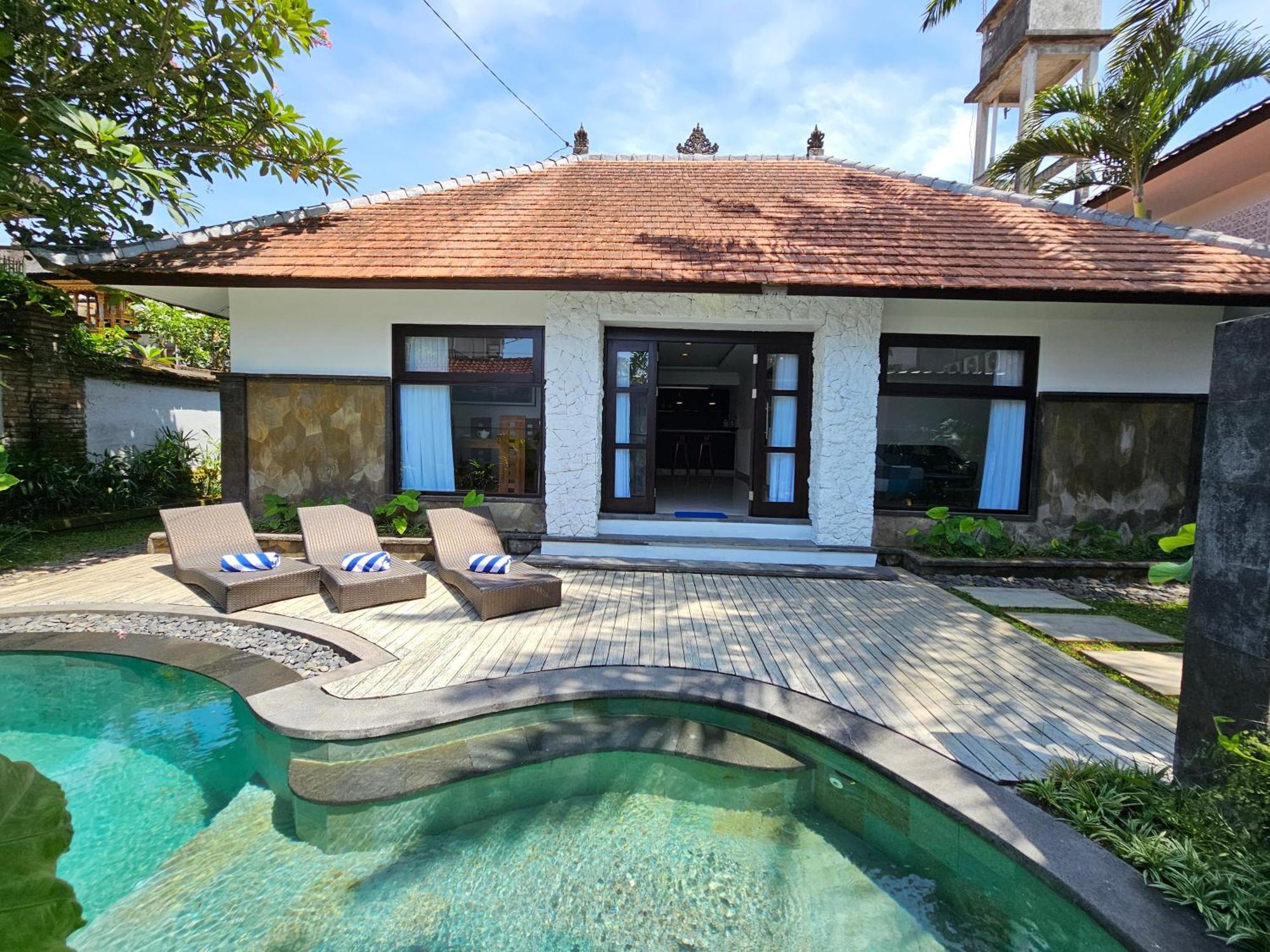Chandi Hotel Ubud Экстерьер фото