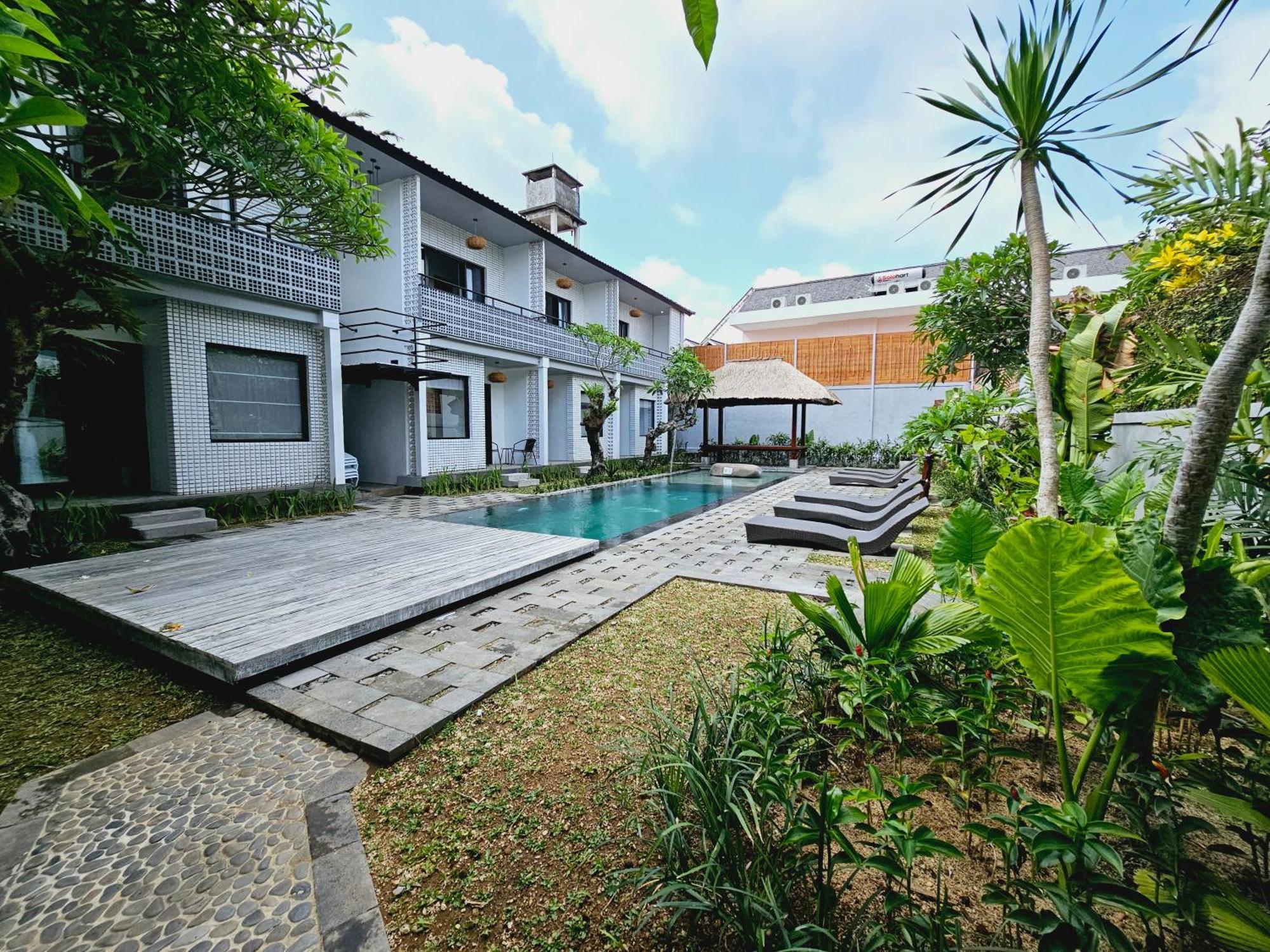 Chandi Hotel Ubud Экстерьер фото